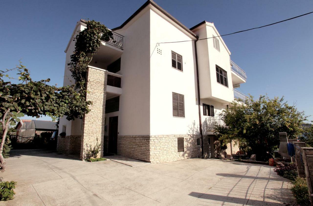Vila Nataly Trogir Exterior photo