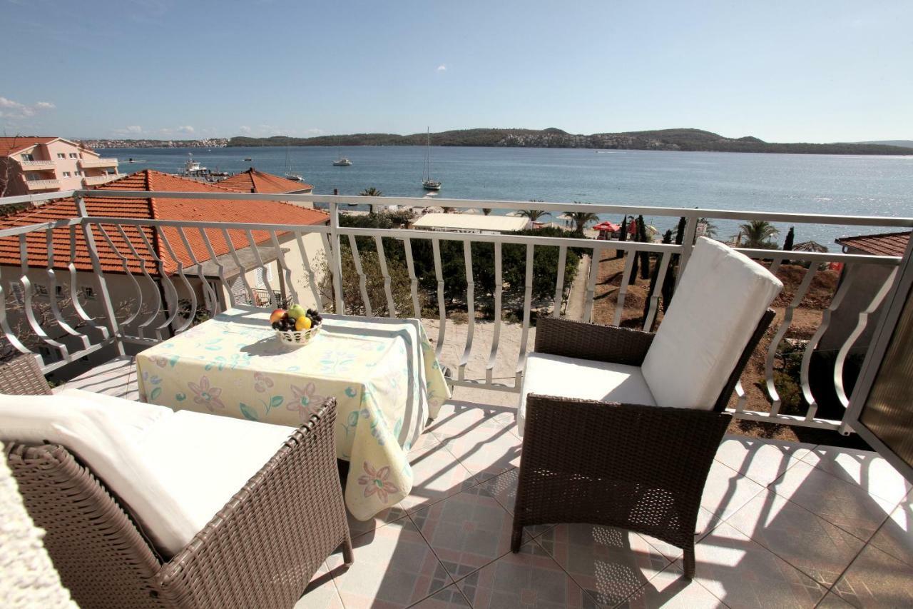 Vila Nataly Trogir Exterior photo